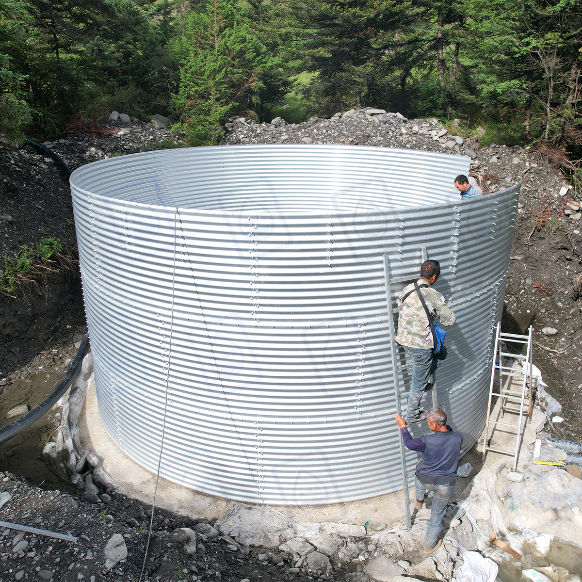水膜方裝配式蓄水池：現(xiàn)代灌溉與儲(chǔ)水的創(chuàng)新解決方案